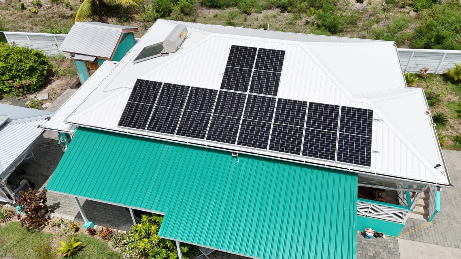 Savolture outdoor protected LFP energy storage installation