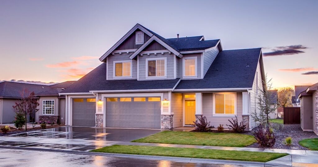 Home Battery Backup Buyer Guide: How to Size, Choose and Install in 2026